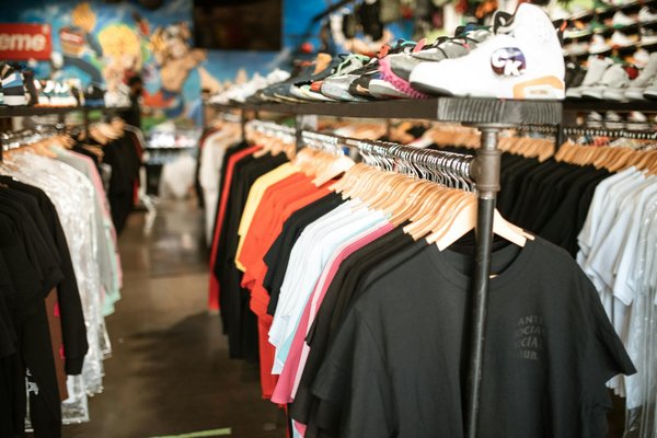 Scrub : entre soins, tendances beauté et univers professionnel